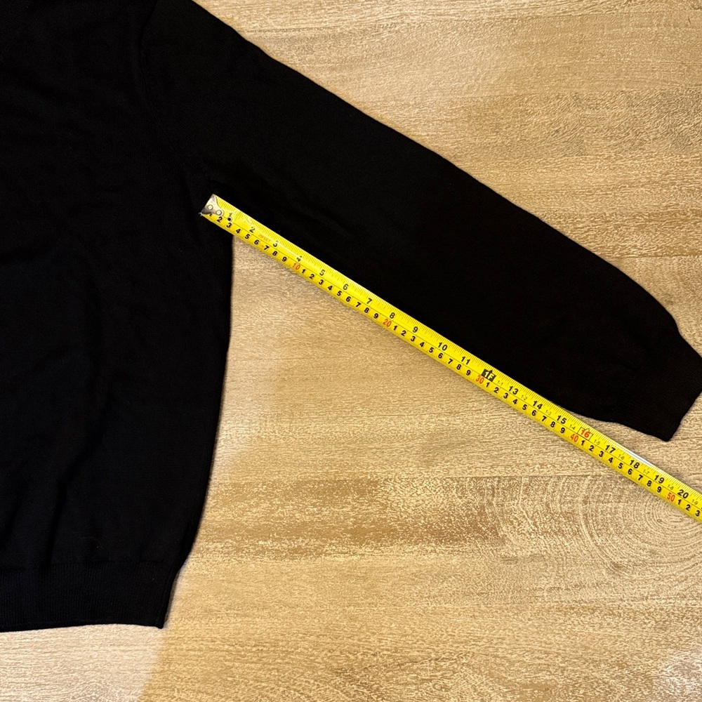 Gap Italian Merino Wool V Neck Sweater - Picture 6 of 7